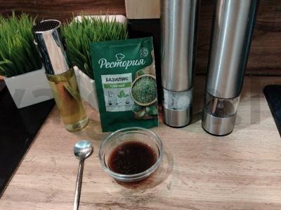 Salotas su balzaminiu padažu Žingsnis 4