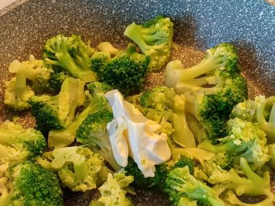 Brokoliai „Skaniukai“ Žingsnis 2