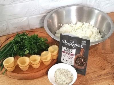 Tartaletės su varške ir žolelėmis Žingsnis 1