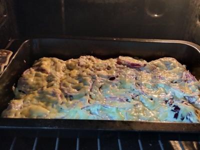 Keptas vištienos filė po sūriu „Du svogūnai“ Žingsnis 6