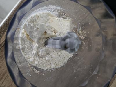 Sluoksniuotas pyragas su citrina ir graikiniais riešutais Žingsnis 1