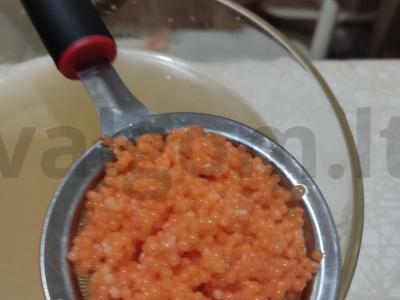 Lašišų ikrų sūdymas Žingsnis 5