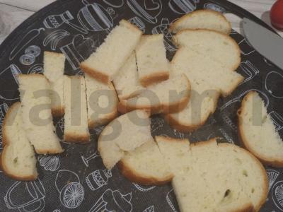 Kamamberas su itališkomis žolelėmis ir skrudinta duona Žingsnis 1