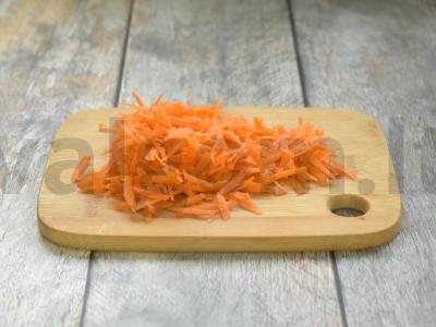 Kopūstai, troškinti su bulvėmis Žingsnis 3