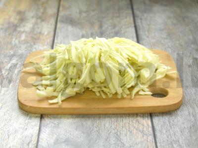 Kopūstai, troškinti su bulvėmis Žingsnis 4