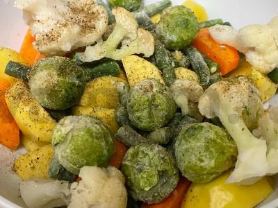 Vištienos šlaunelės su daržovėmis maiše Žingsnis 4