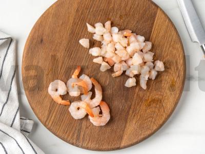 Krevetės ir ananasų užkandžių taurėlės Žingsnis 2