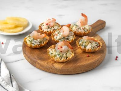 Krevetės ir ananasų užkandžių taurėlės pagrindine nuotrauka