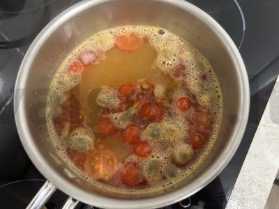 „Tom Yum“ su jūros gėrybėmis be ryžių Žingsnis 7