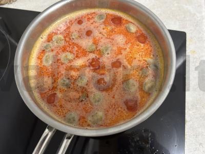 „Tom Yum“ su jūros gėrybėmis be ryžių Žingsnis 9