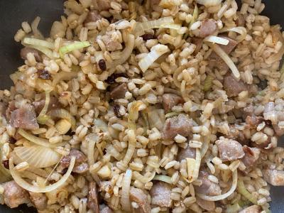 Perlovka su kiauliena paprikoje Žingsnis 6