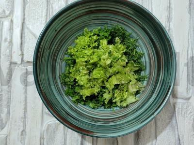 Sultingas salotas su daržovėmis ir parmezanu Žingsnis 1