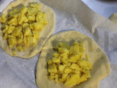 Šventinis vištienos pyragas su grybais ir šonine Žingsnis 18