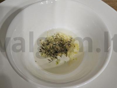 Steikas su penkių žolelių padažu Žingsnis 4