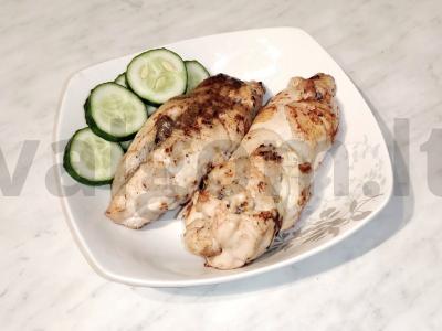 Vištienos ritinėliai su varške ir miško grybais pagrindine nuotrauka