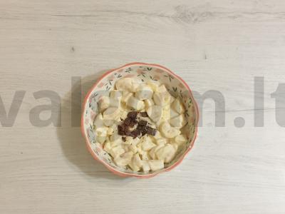 Vaisių salotos su šokoladu ir jogurtu Žingsnis 4