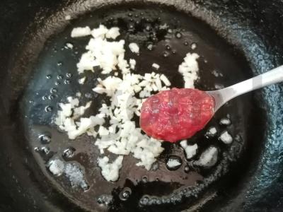 Nesaldžios makaronai su vištienos kotletais Žingsnis 7