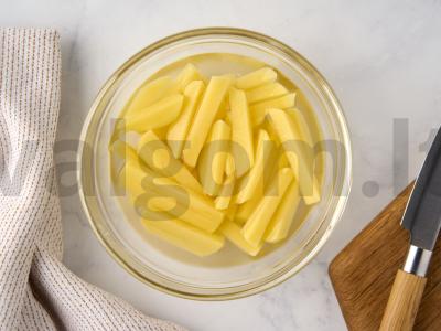 Vegetariškas boršas su pupelėmis Žingsnis 1