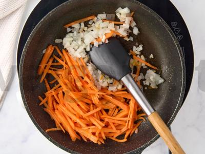 Vegetariškas boršas su pupelėmis Žingsnis 8