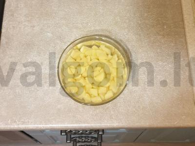 Daržovių sriuba su vištiena ir makaronais Žingsnis 4