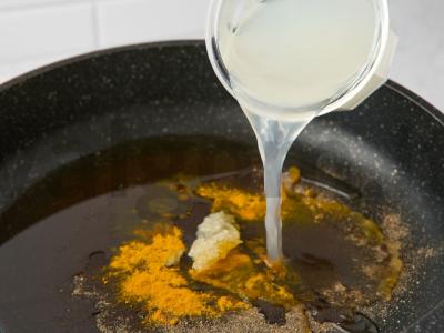 Grietinėlės makaronai su krevetėmis ir brokolių padažu Žingsnis 4