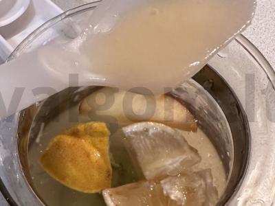 Naudingas arbata su kiviu ir feijoa Žingsnis 5