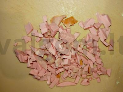 Pica ant lavašo su dešra ir pomidorais Žingsnis 3