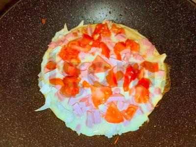 Pica ant lavašo su dešra ir pomidorais Žingsnis 8