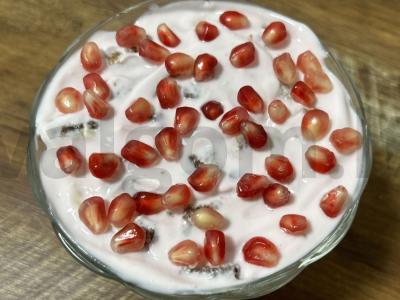 Švelnus biskvito ir varškės desertas per 5 minutes pagrindine nuotrauka