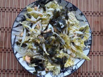 Salotas „Žaliosios vitaminai“ pagrindine nuotrauka