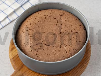 Vegetariškas šokoladinis vyšnių tortas Žingsnis 2