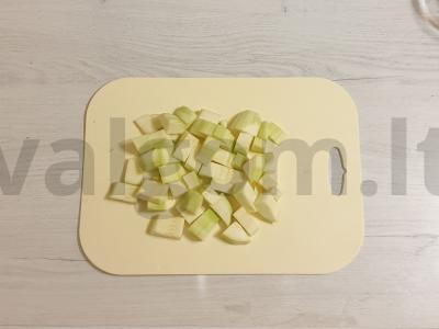 Troškintas mėsa su daržovėmis ir grietine Žingsnis 3