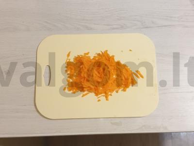 Troškintas mėsa su daržovėmis ir grietine Žingsnis 4