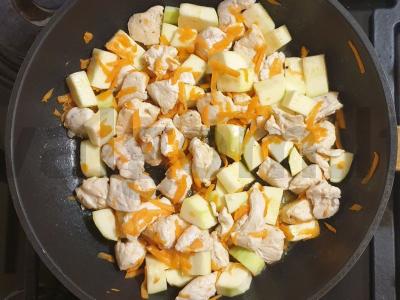 Troškintas mėsa su daržovėmis ir grietine Žingsnis 5