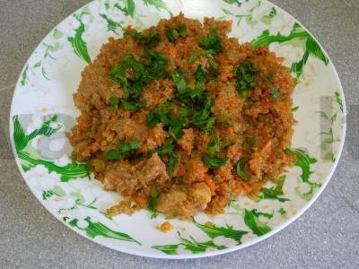 Kvinojos plovas su antis filė pagrindine nuotrauka