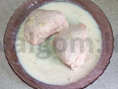 Vištienos šlaunelės marinate iš rauginto pieno, keptos su bulvių garnyru Žingsnis 3