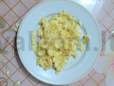 Kvapnūs bananų blynai pusryčiams Žingsnis 1