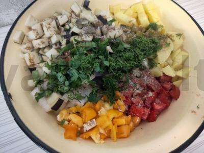 Čanakhai su aviena ir konservuotais pupelėmis Žingsnis 2