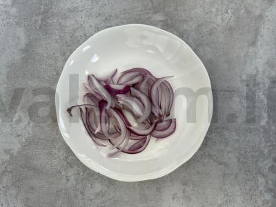 Daržovių salotas su žaliu žirniu Žingsnis 2