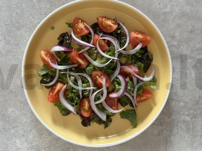 Daržovių salotas su žaliu žirniu Žingsnis 4