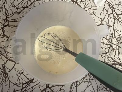 Be glitimo ryžių miltų blynai Žingsnis 1