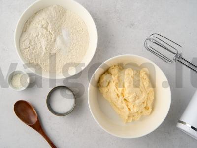 Namų braškinis tortas Žingsnis 5