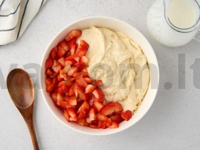 Namų braškinis tortas Žingsnis 6