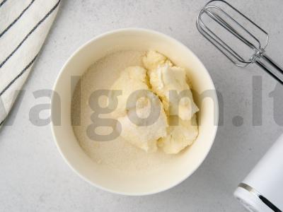 Namų braškinis tortas Žingsnis 8