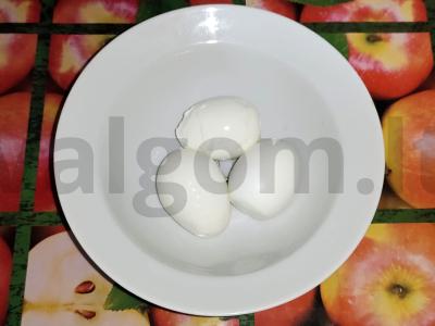 Salotas „Olivje su žaliu svogūnu“ Žingsnis 2