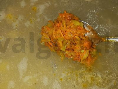 Sriuba su kiaulienos šonkauliais ir perliniu miežiu Žingsnis 5