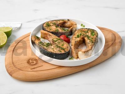 Lašiša ant grotelių kvapniame pipire pagrindine nuotrauka