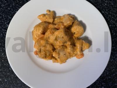 Kalakutiena su daržovėmis grietinėje ir pomidorų pastoje Žingsnis 5