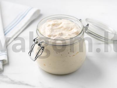 Majonezas su tarkuotu krienu Žingsnis 5