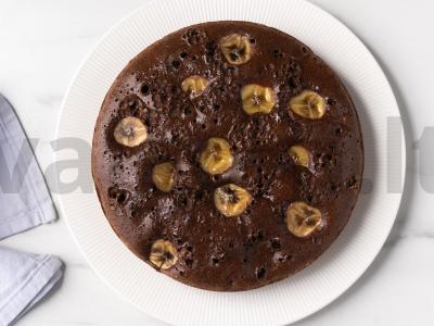 Šokoladinė šarlotė su bananas lėtoje viryklėje Žingsnis 5